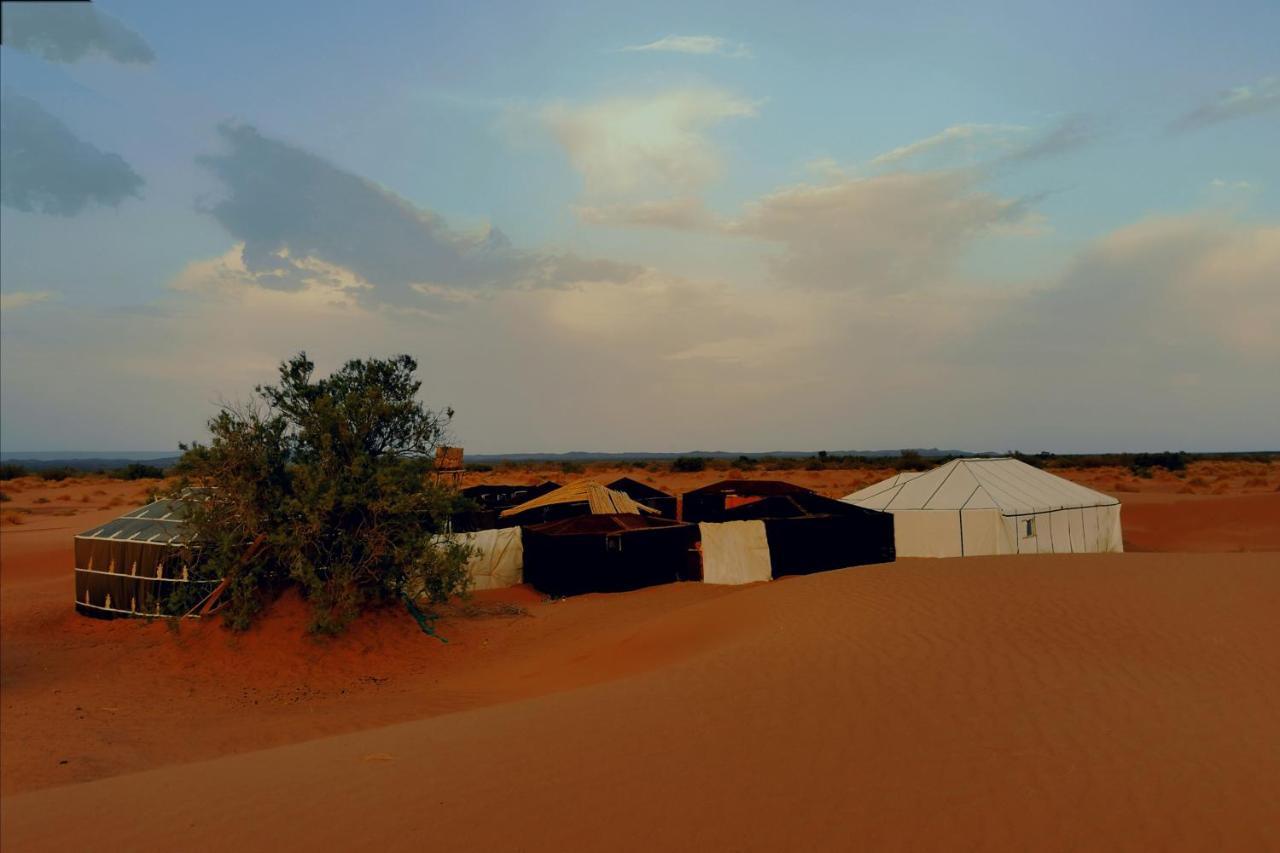 Desert Berber Fire-Camp Merzouga Eksteriør billede