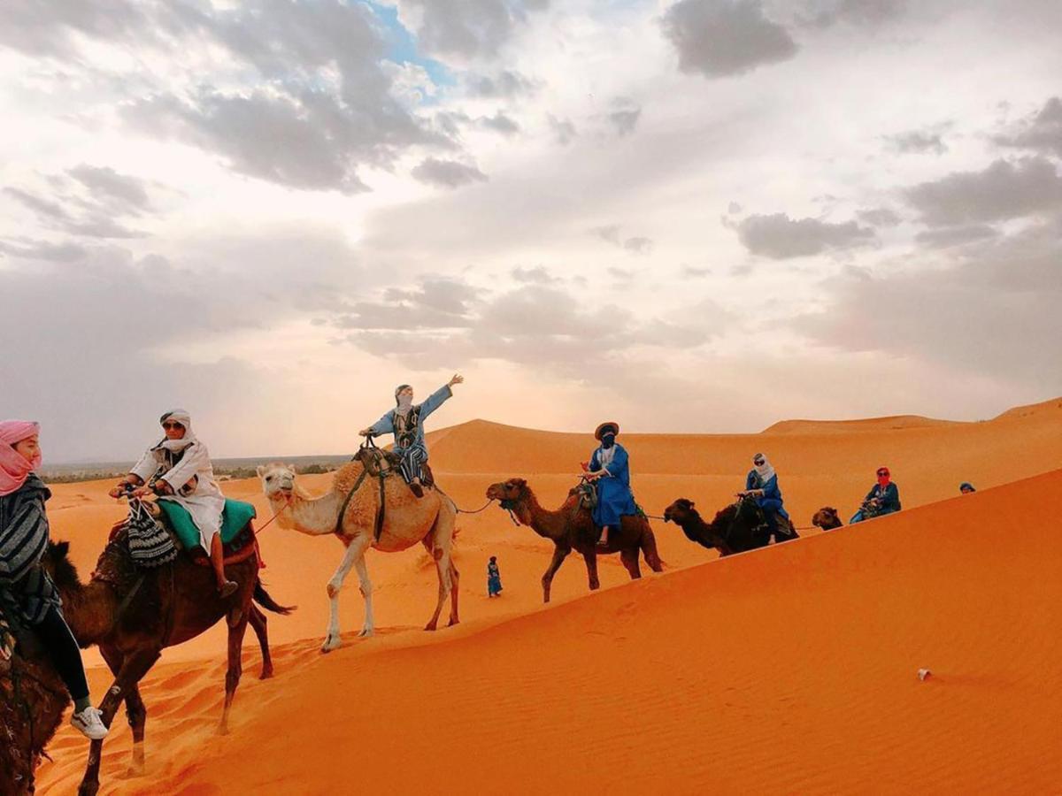 Desert Berber Fire-Camp Merzouga Eksteriør billede