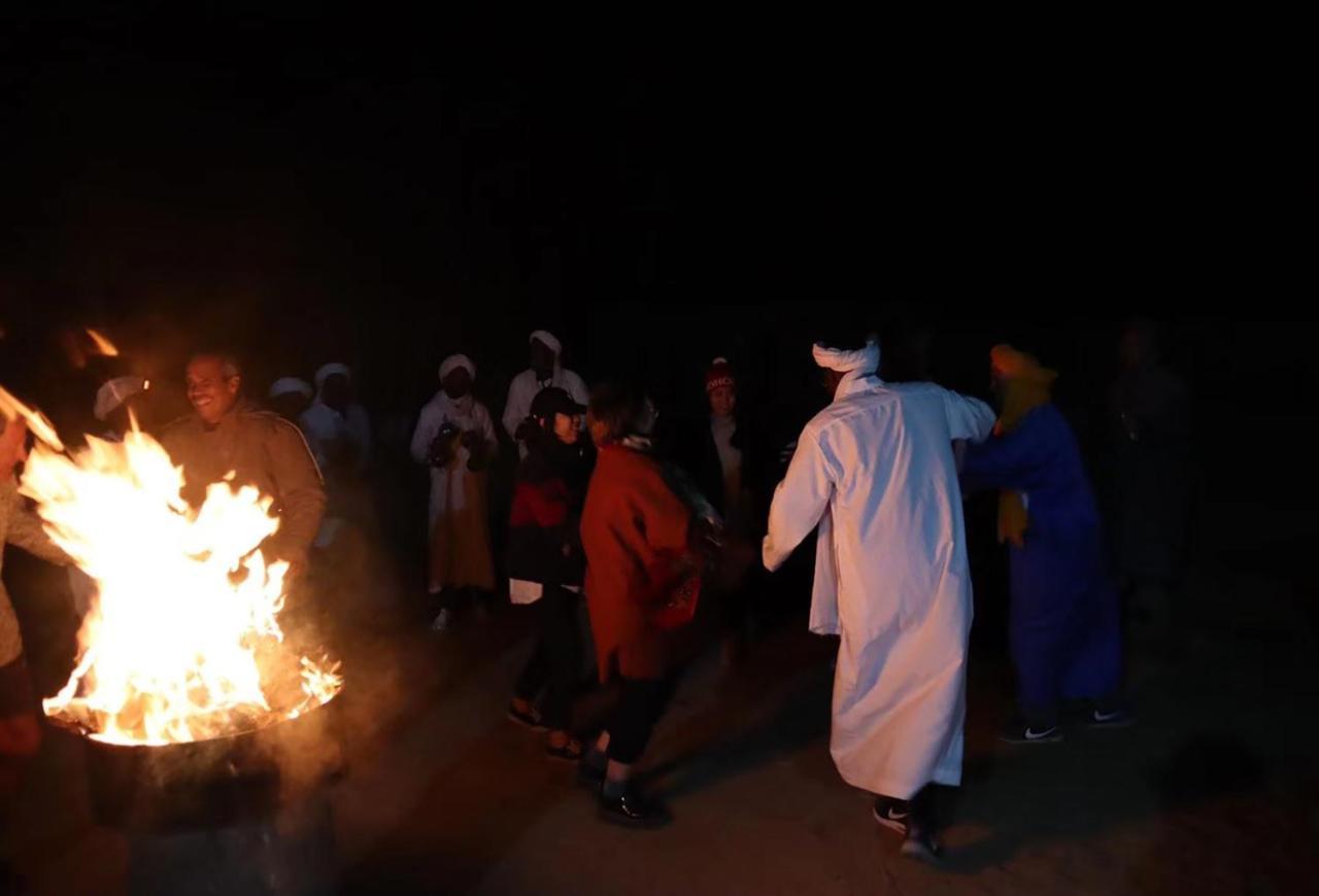 Desert Berber Fire-Camp Merzouga Eksteriør billede