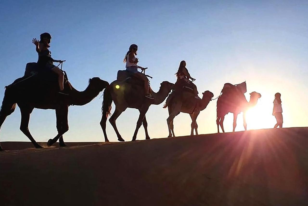 Desert Berber Fire-Camp Merzouga Eksteriør billede